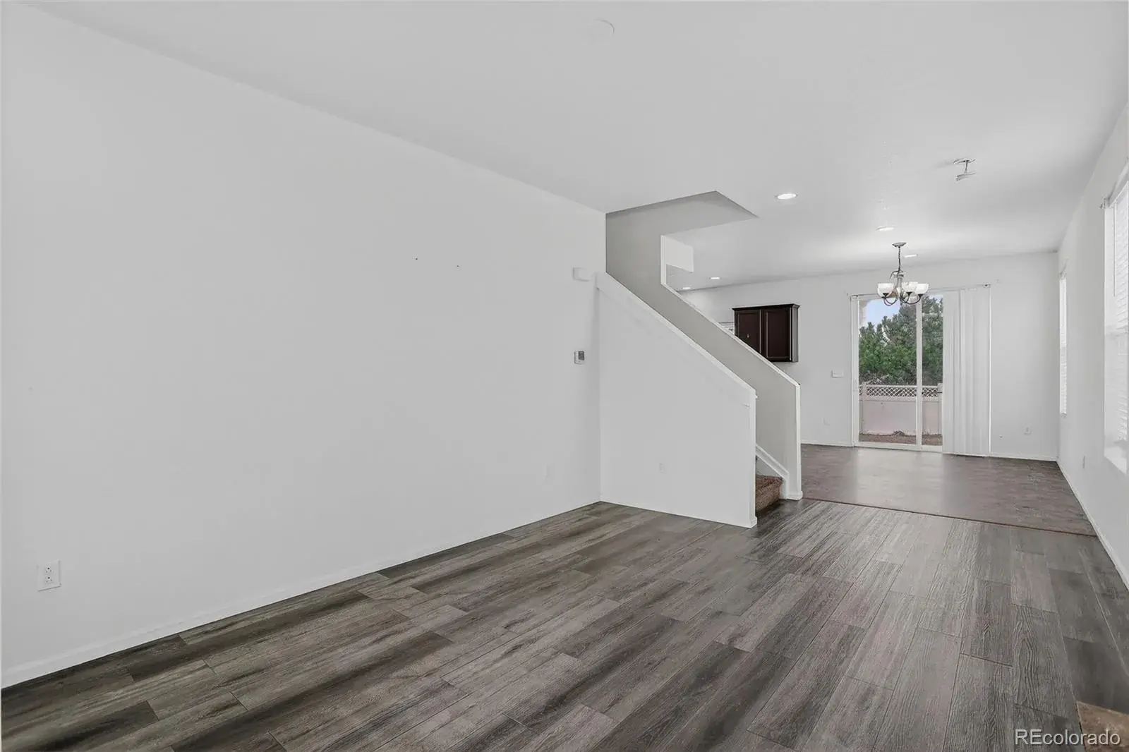 19609 E 47th Drive Denver CO 80249 MLS #REC5313082 01042026005510 1600 17