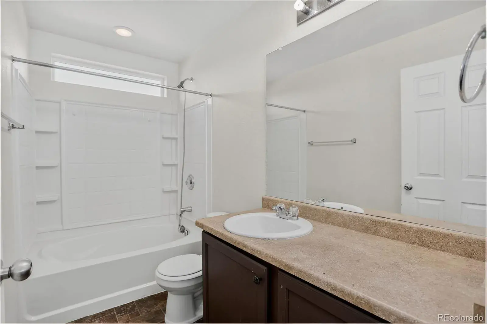 19609 E 47th Drive Denver CO 80249 MLS #REC5313082 01042026005510 1600 18