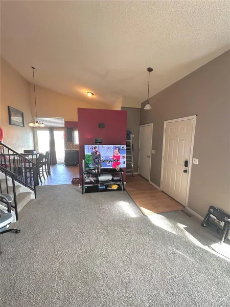 20927 Kelly Place Denver CO 80249 | MLS #REC5313463 06102026203640 800 10