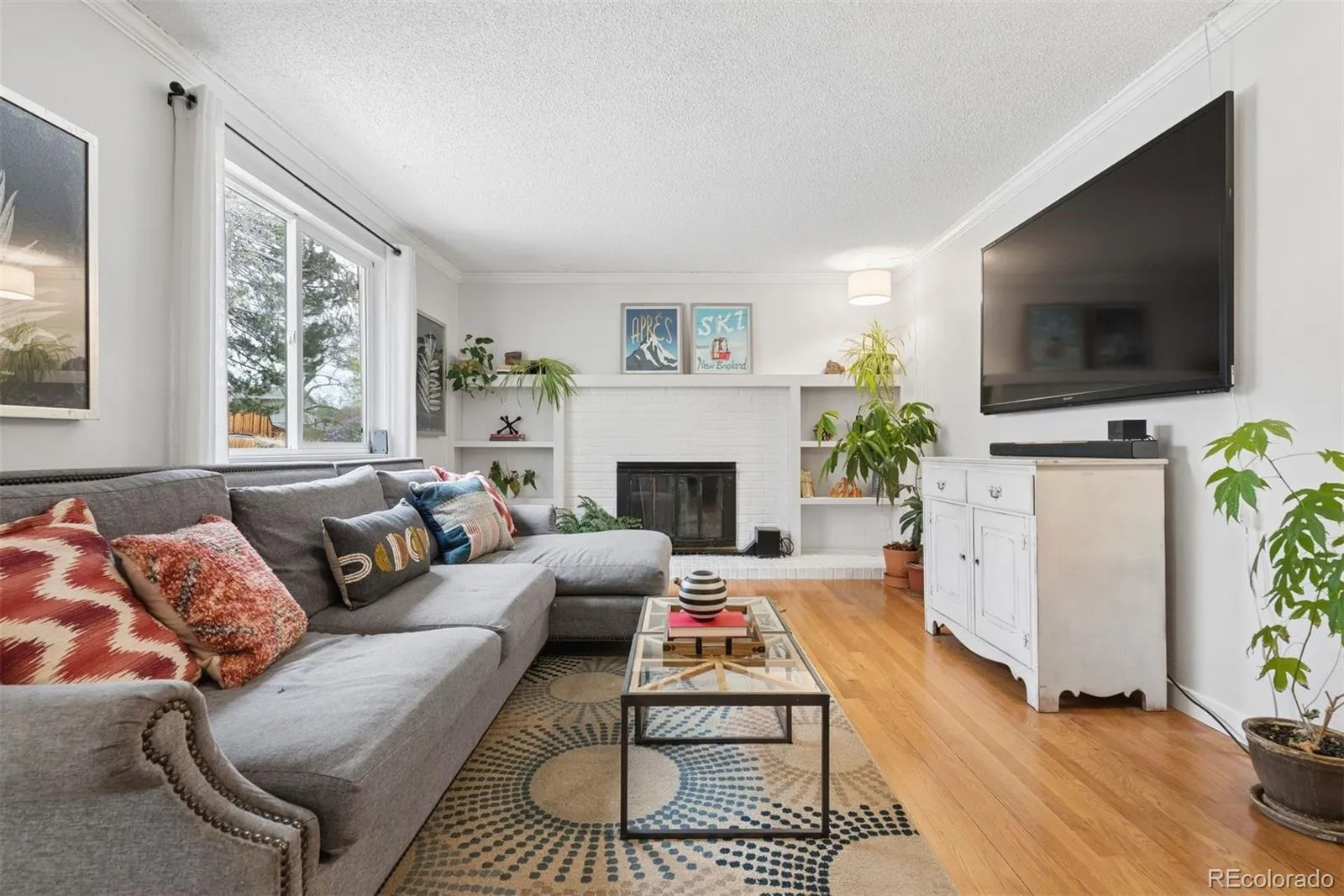 04112026031858 1600 1