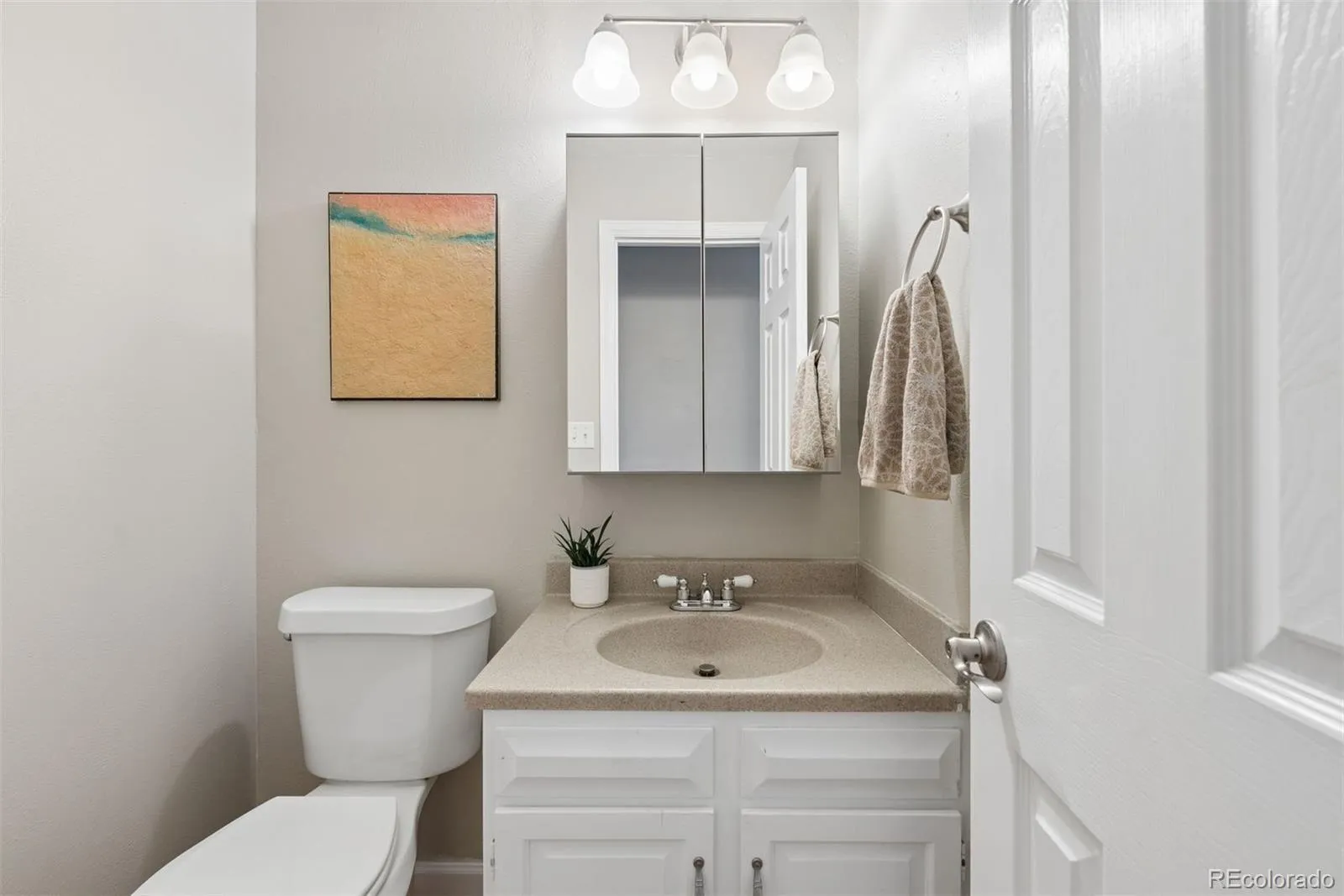 04112026031858 1600 16