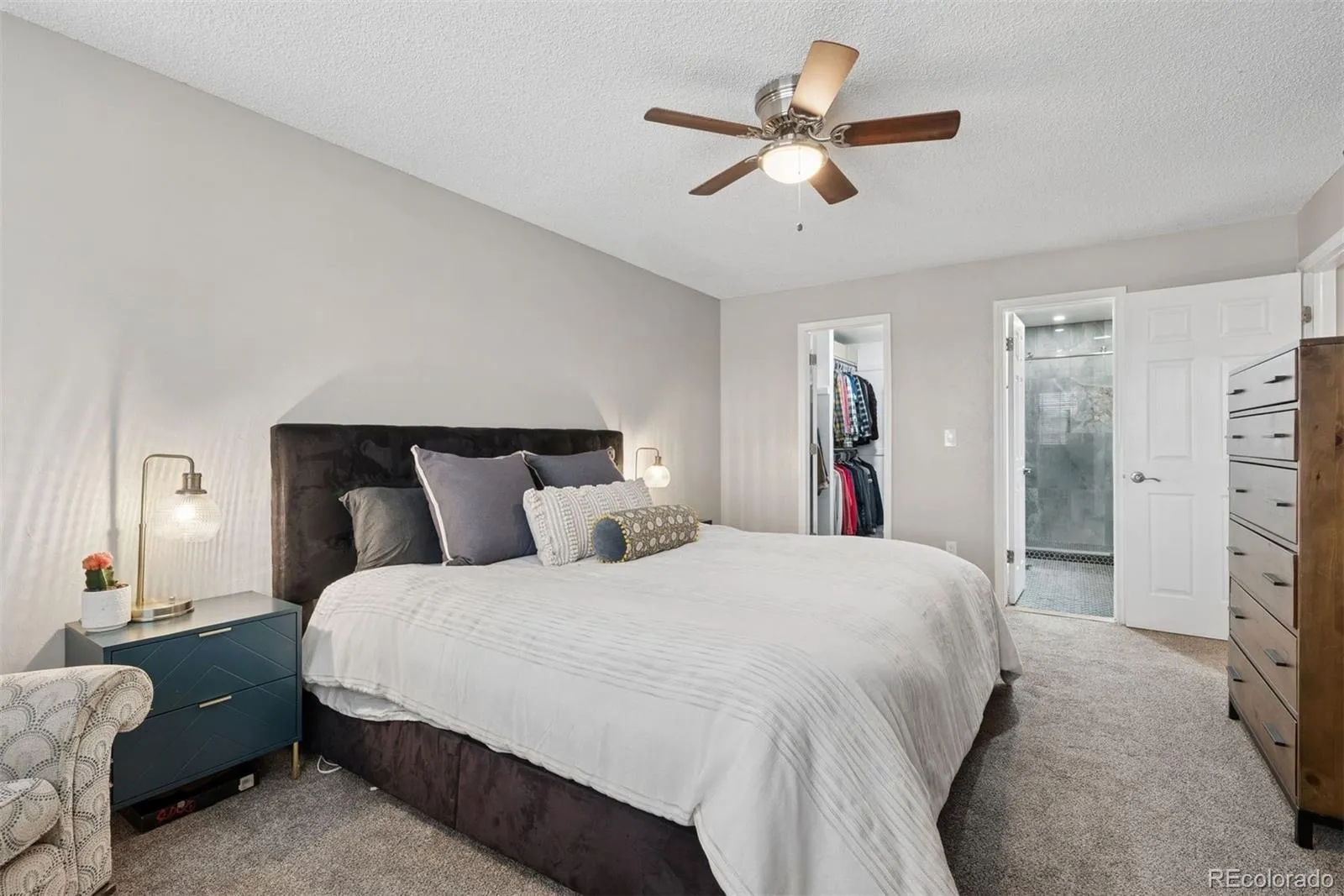 04112026031858 1600 18