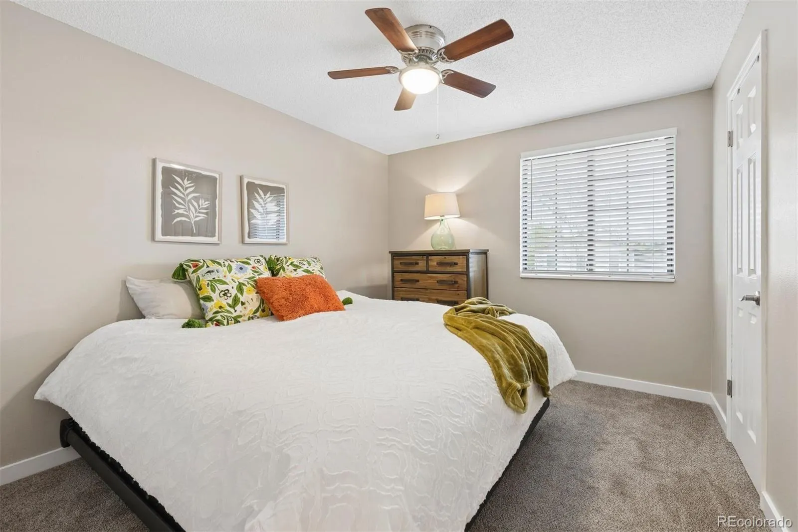 04112026031858 1600 20