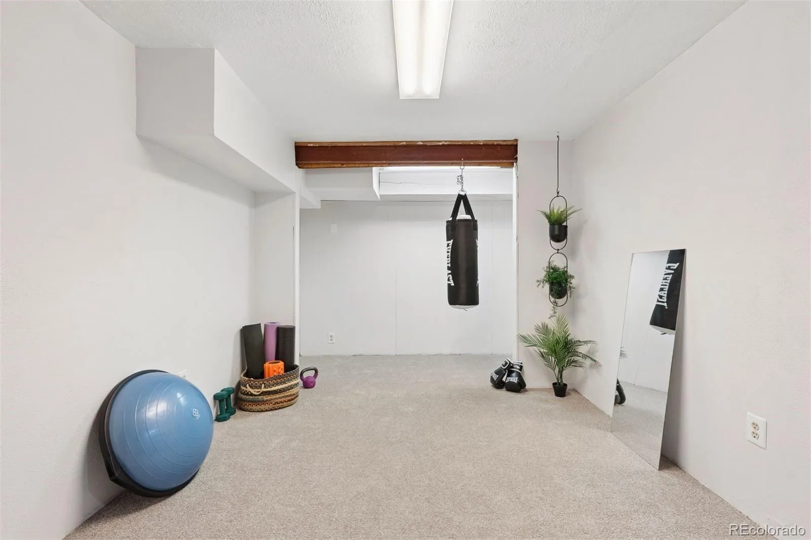 04112026031858 1600 26