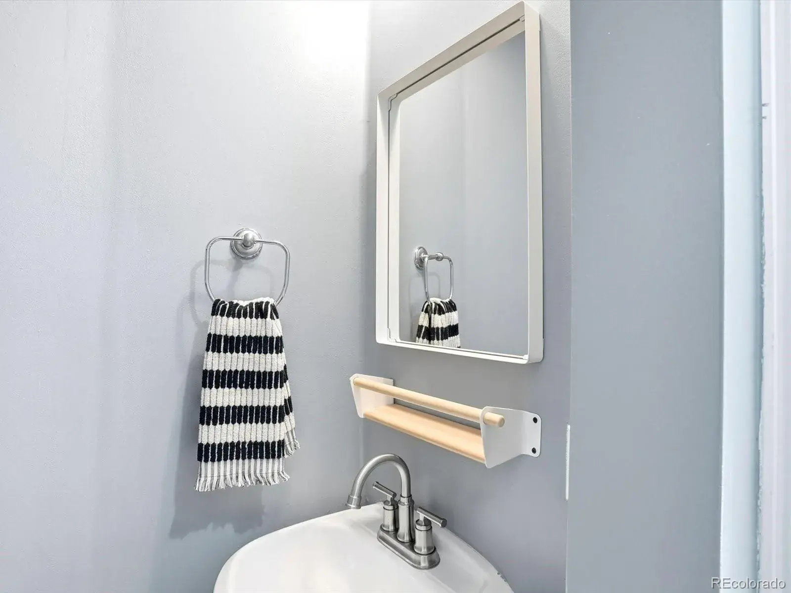 03042026191925 1600 16