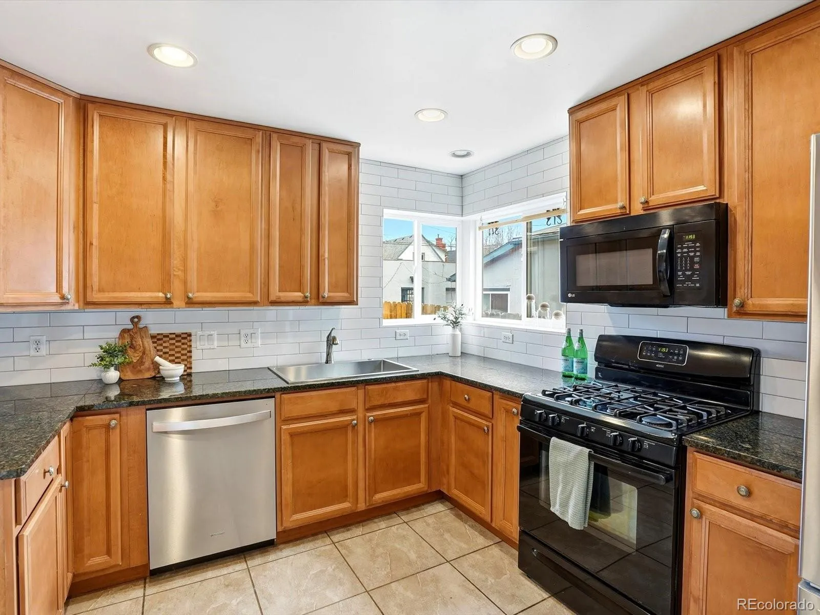246 S Grant Street Denver CO 80209 MLS #REC5315807 05232026094505 1600 22