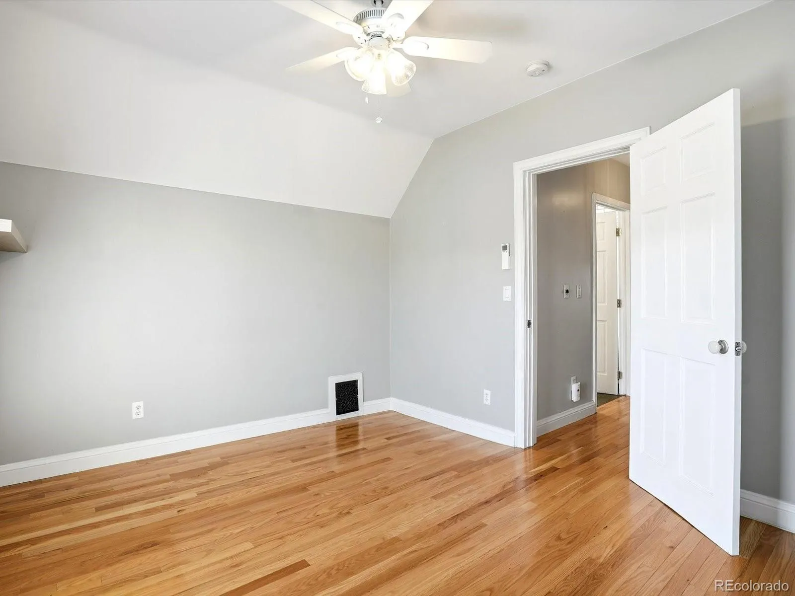 246 S Grant Street Denver CO 80209 MLS #REC5315807 05232026094505 1600 39