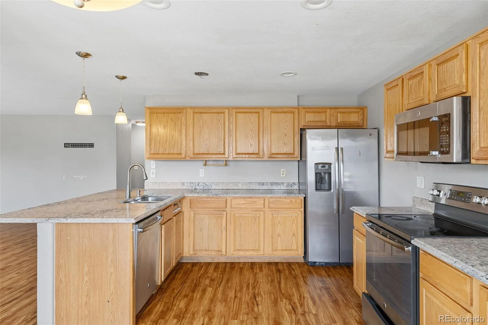 22803 E Progress Avenue Aurora CO 80015 | MLS #REC5316798 08142026213526 1600 13