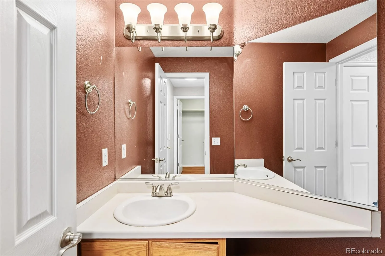 22803 E Progress Avenue Aurora CO 80015 | MLS #REC5316798 08142026213526 1600 18
