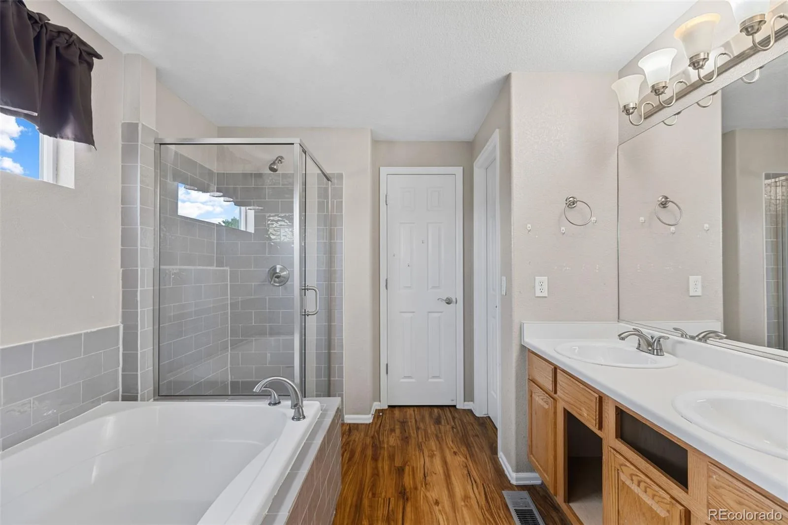 22803 E Progress Avenue Aurora CO 80015 | MLS #REC5316798 08142026213526 1600 25