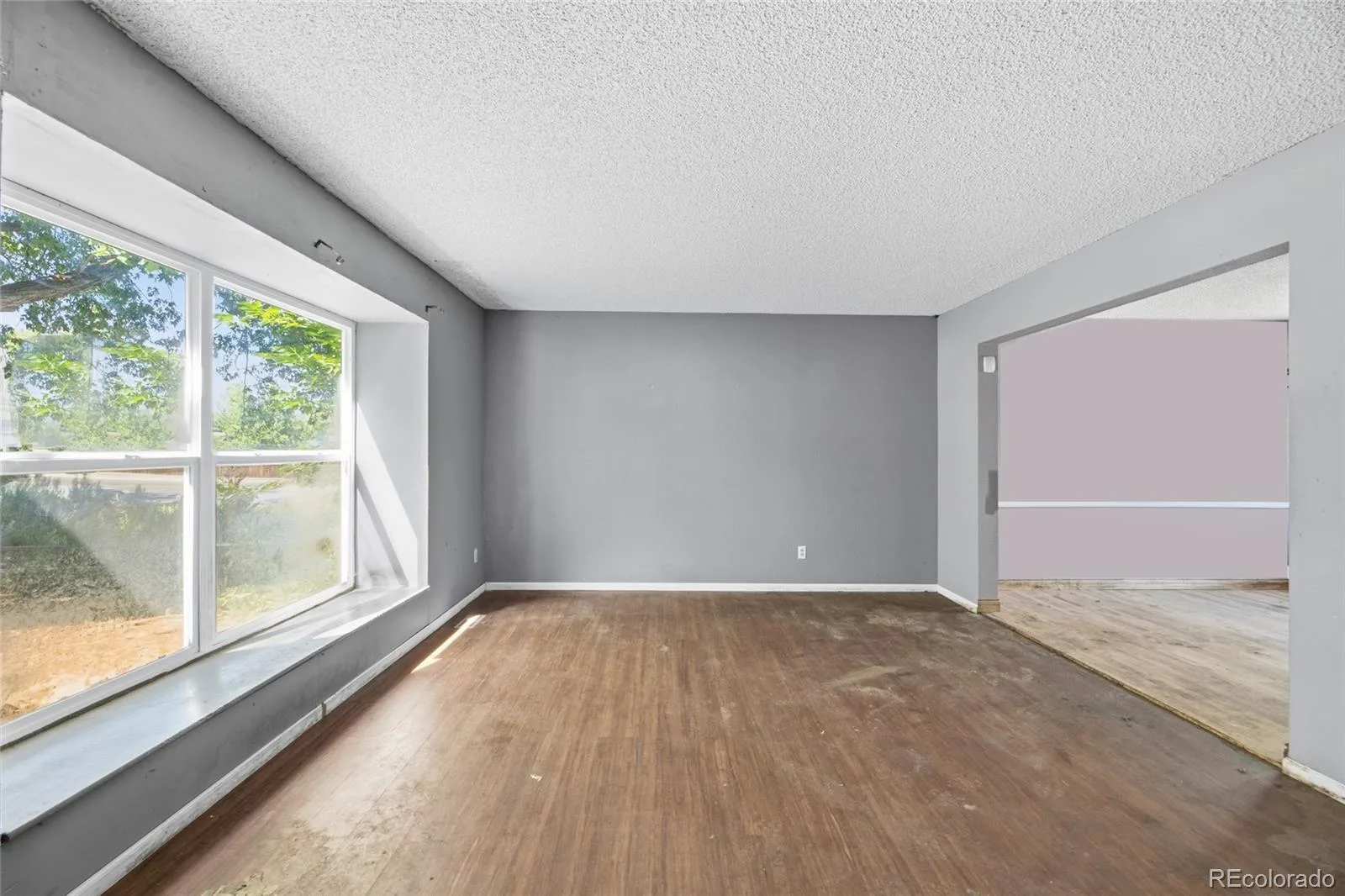 1404 S Vaughn Circle Aurora CO 80012 | MLS #REC5317699 07242026131037 1600 6