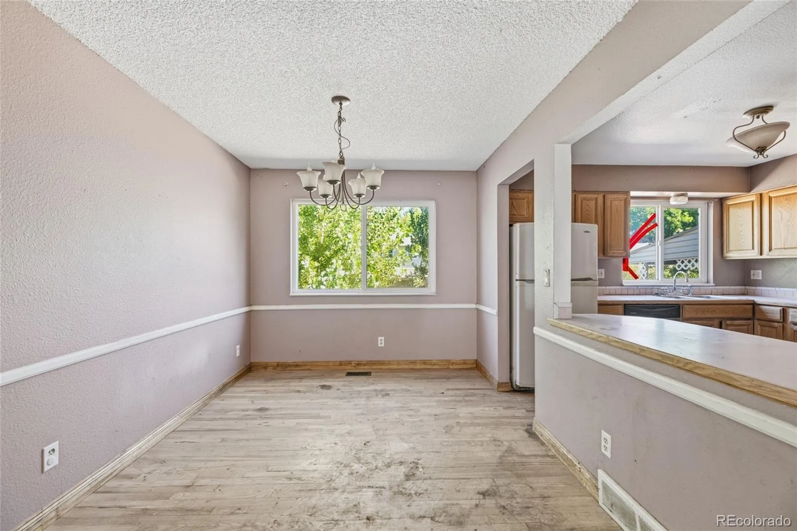 1404 S Vaughn Circle Aurora CO 80012 | MLS #REC5317699 07242026131037 1600 7