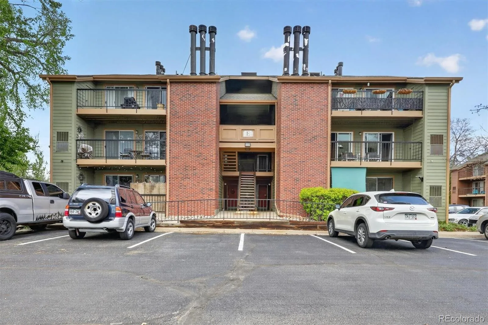 4899 S Dudley Street #23E Littleton CO 80123 MLS #REC5317965 06102026183125 1600 24