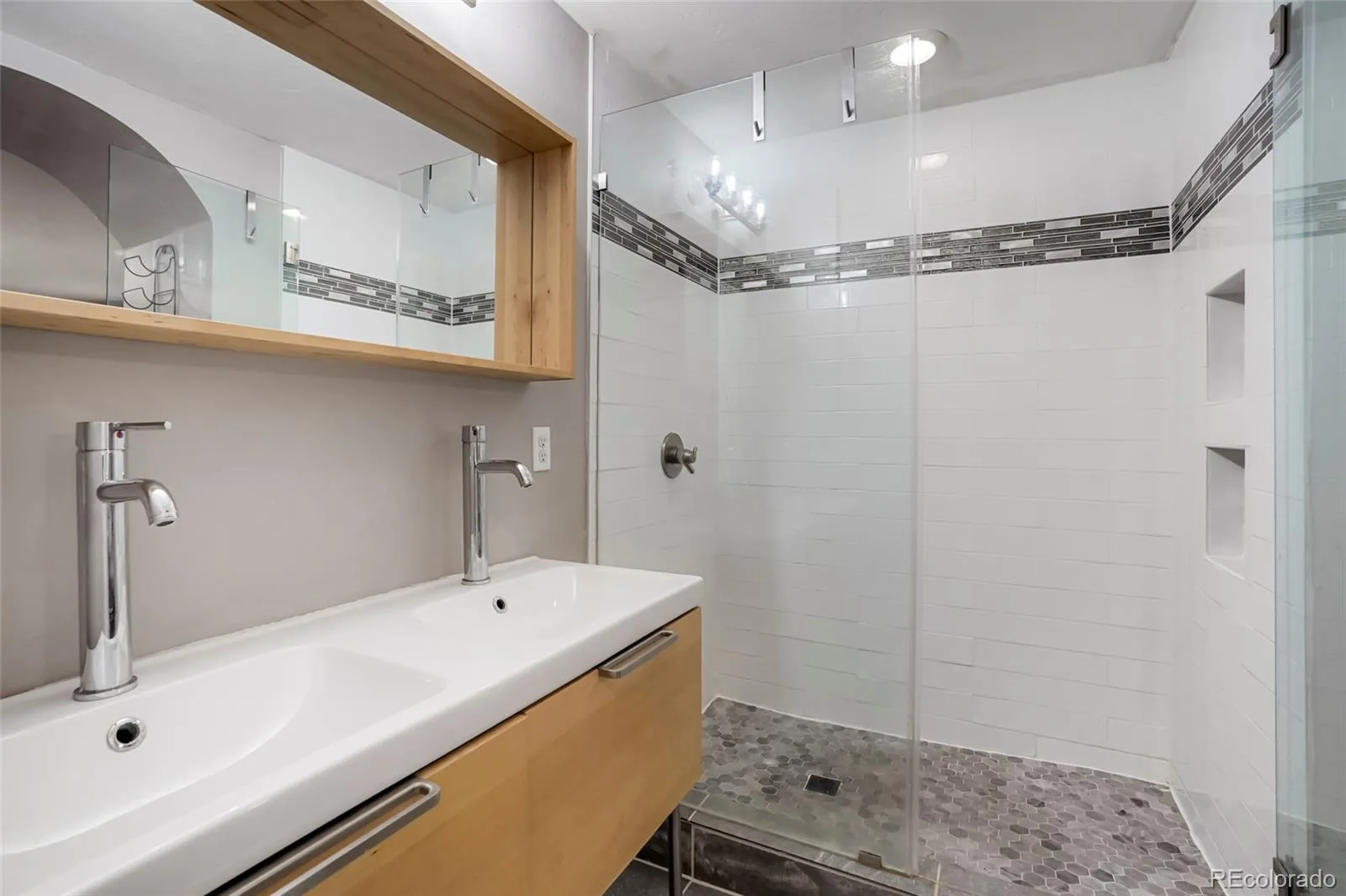 1865 S Downing Street Denver CO 80210 | MLS #REC5318535 07302026213758 1600 16