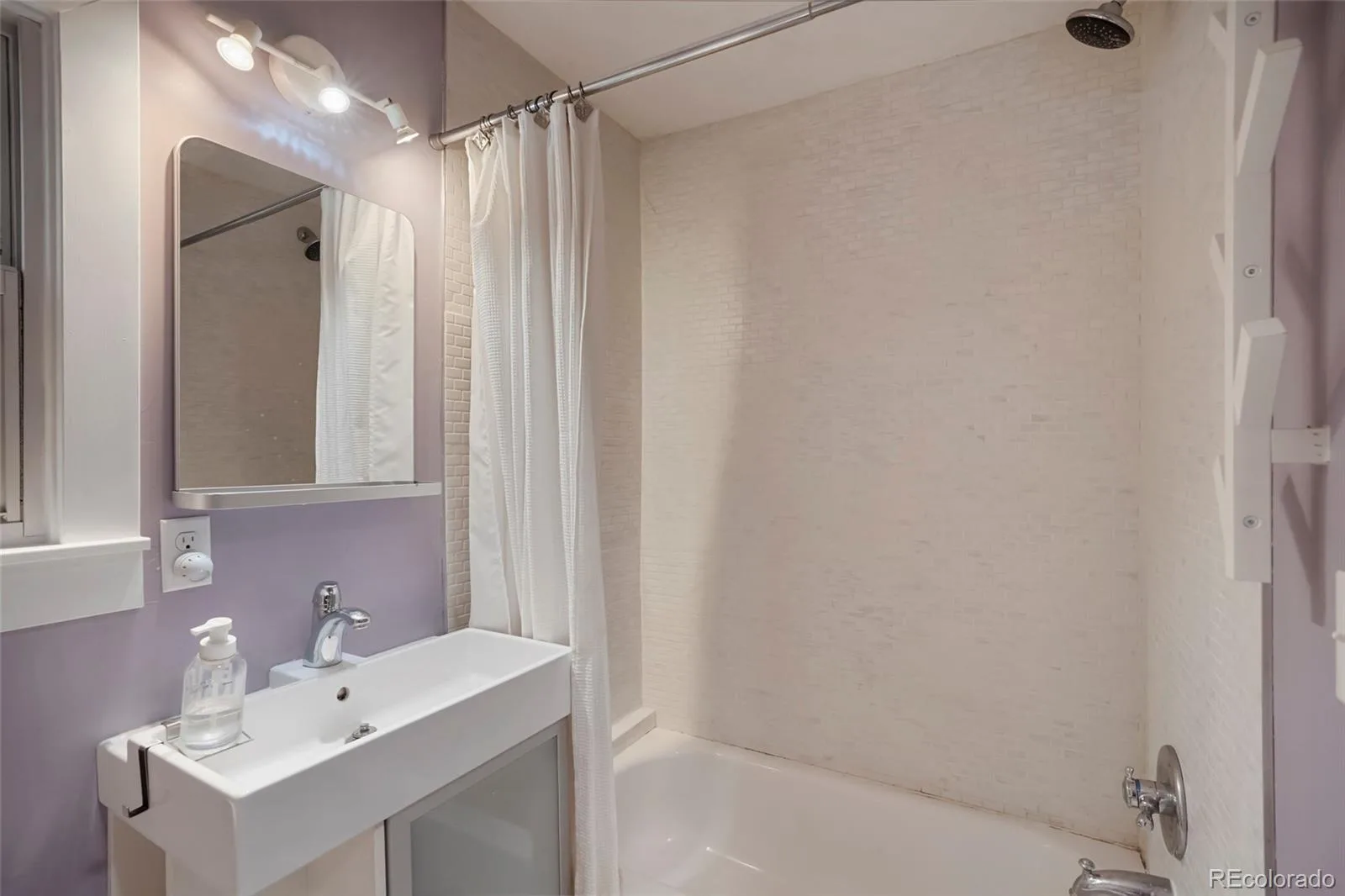 1865 S Downing Street Denver CO 80210 | MLS #REC5318535 07302026213758 1600 18