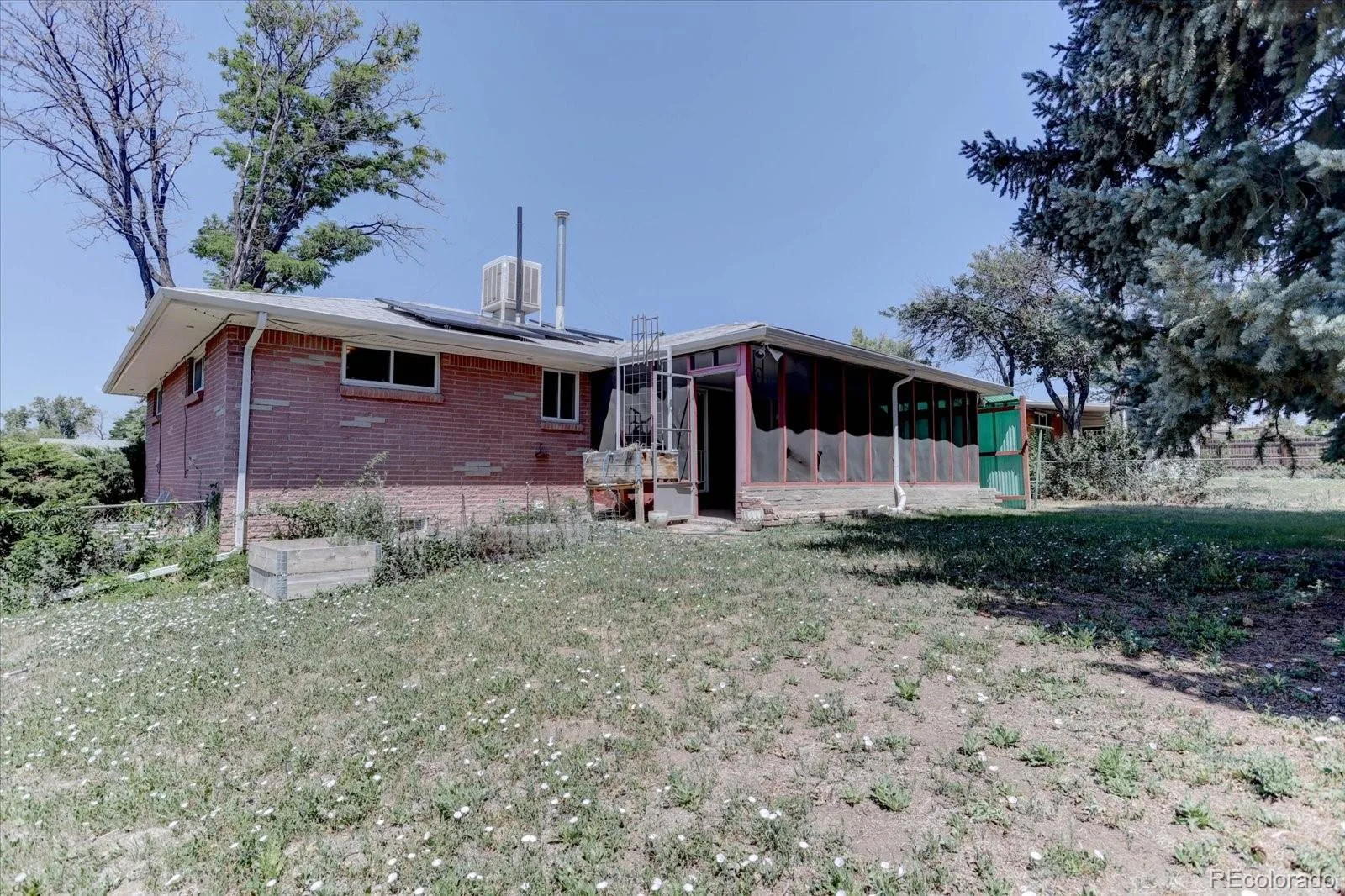 8816 Oakwood Street Westminster CO 80031 MLS #REC5318901 07152026075400 1600 28