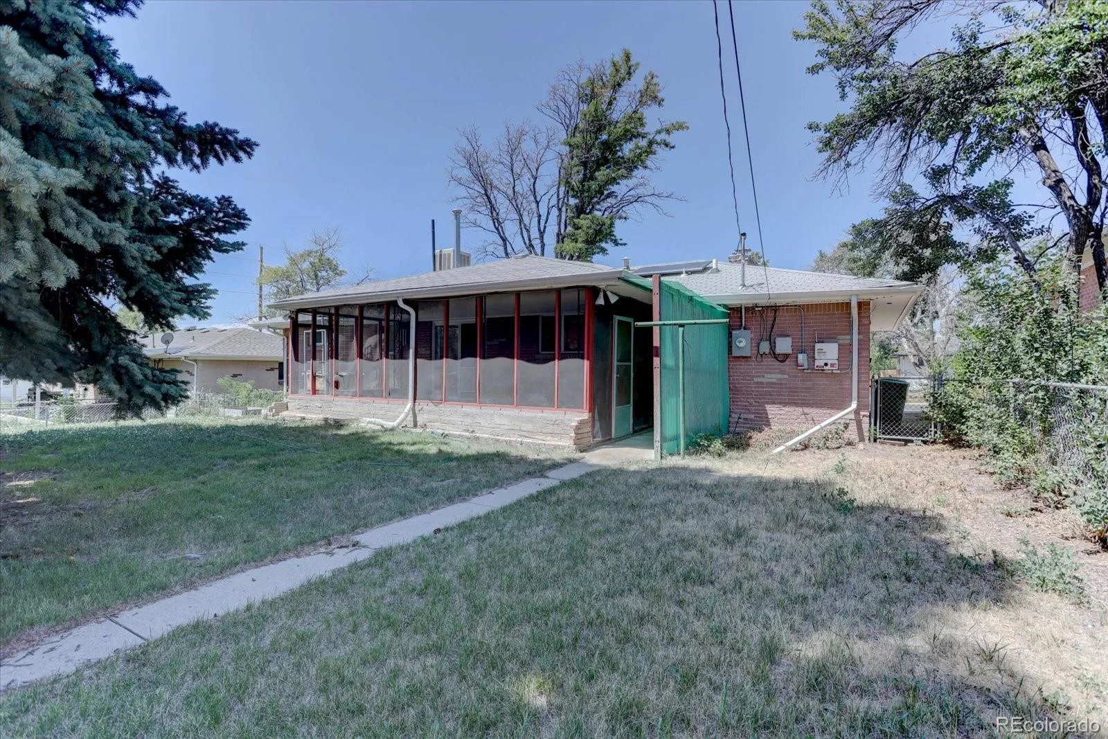 8816 Oakwood Street Westminster CO 80031 MLS #REC5318901 07152026075400 1600 29