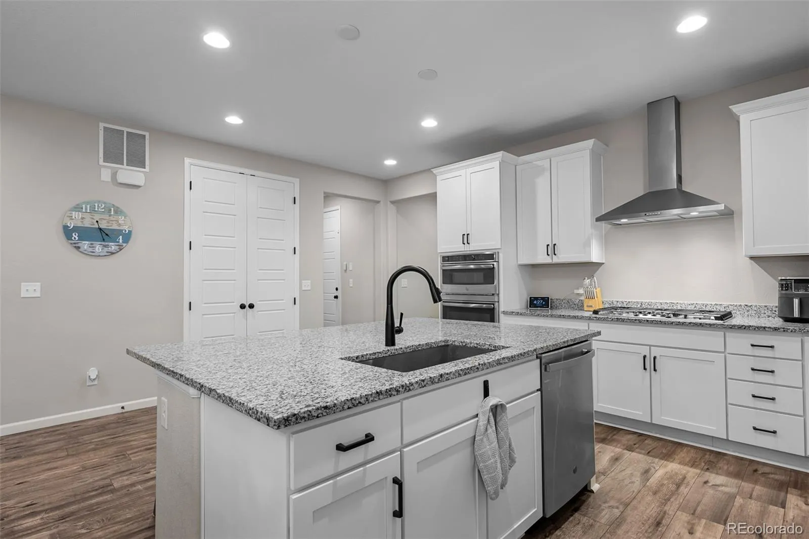 5795 S Grand Baker Court Aurora CO 80016 MLS #REC5323825 05092026230702 1600 13
