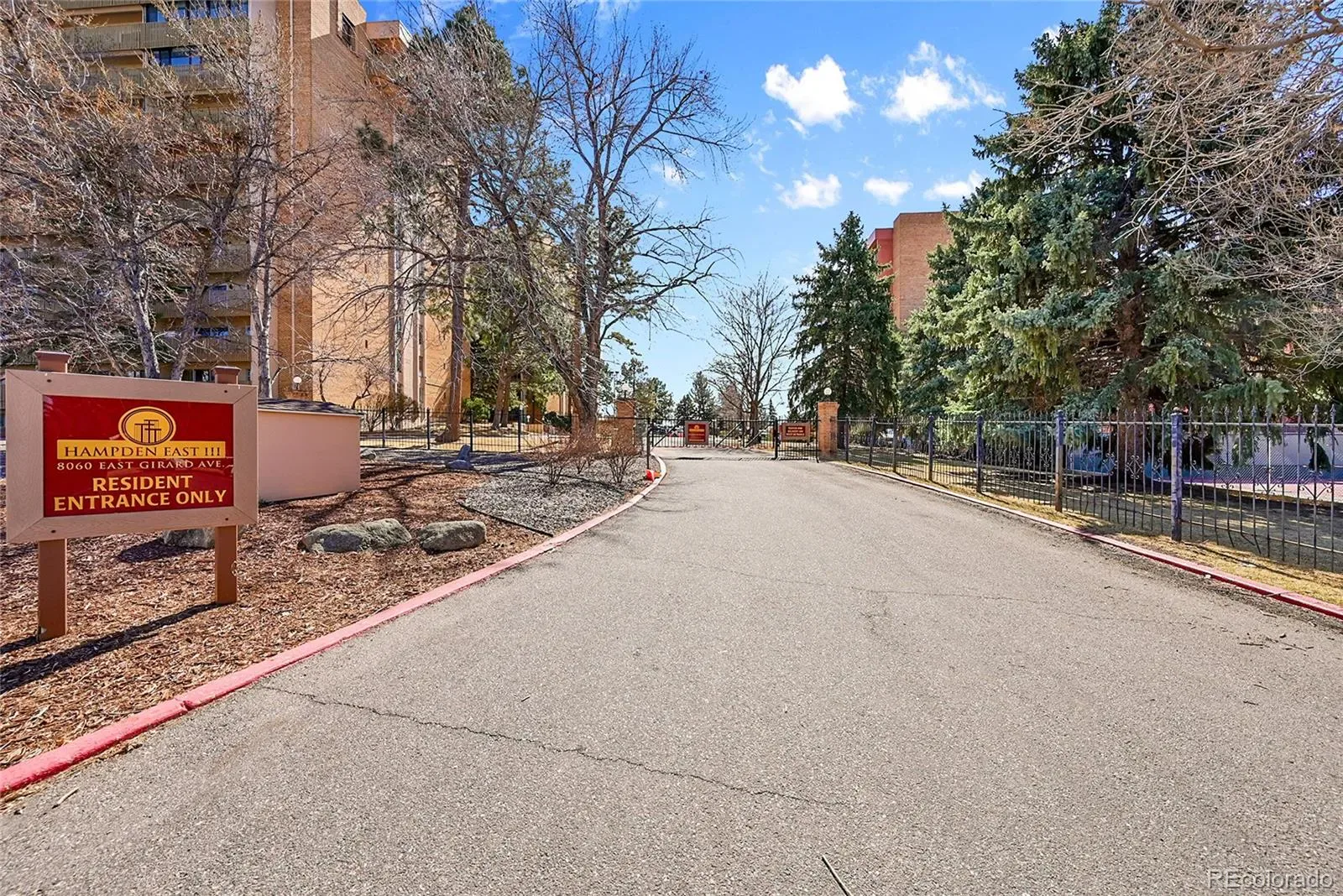 8060 E Girard Avenue #311 Denver CO 80231 MLS #REC5325128 03072026181151 1600 34