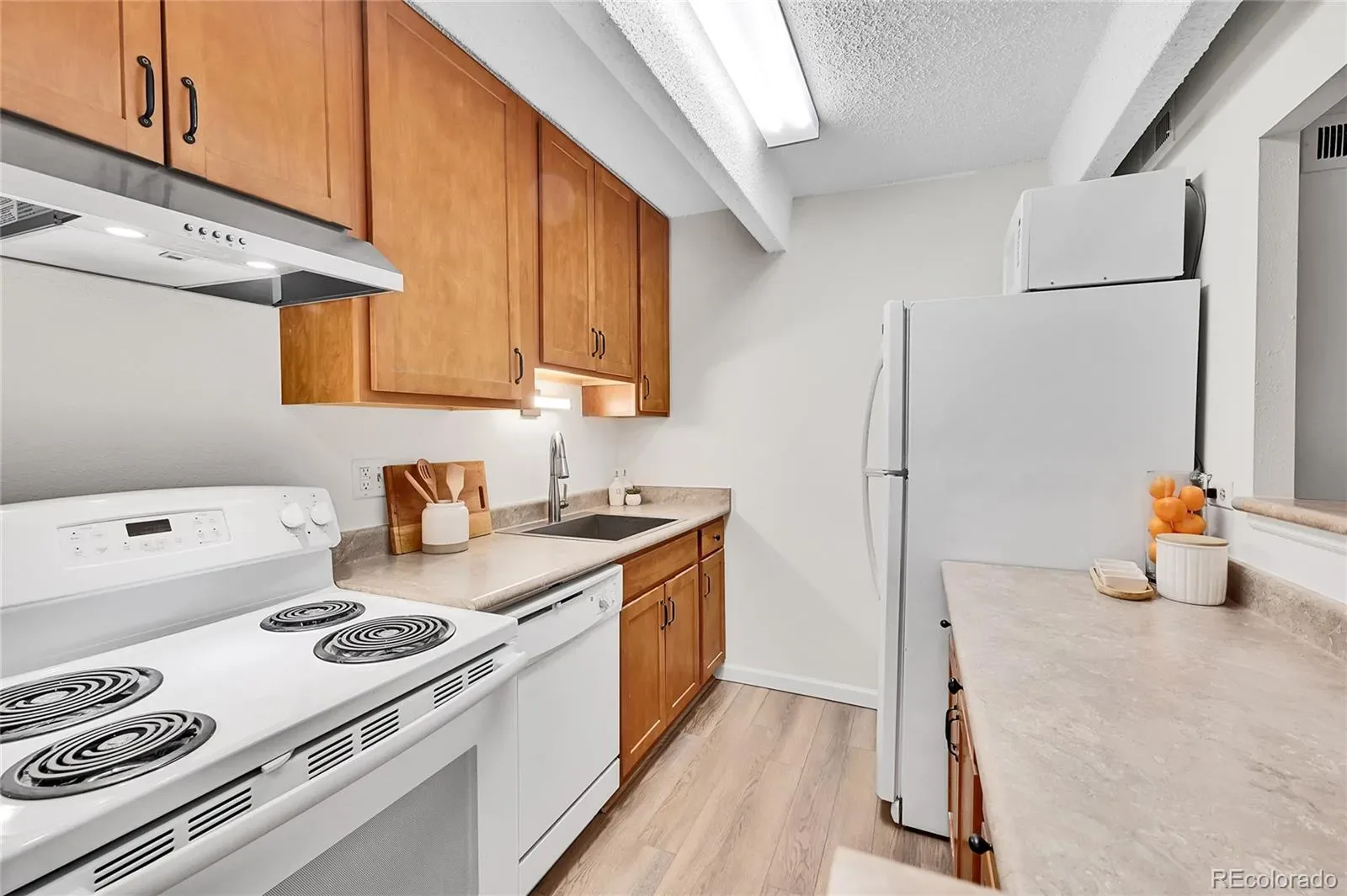 8060 E Girard Avenue #311 Denver CO 80231 MLS #REC5325128 03072026181151 1600 8