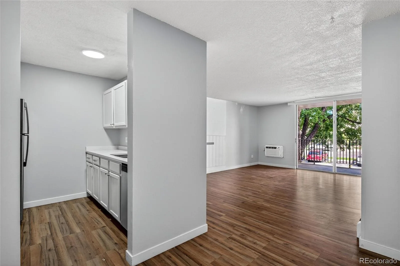 2281 S Vaughn Way Aurora CO 80014 | MLS #REC5326846 09242026224652 1600 1