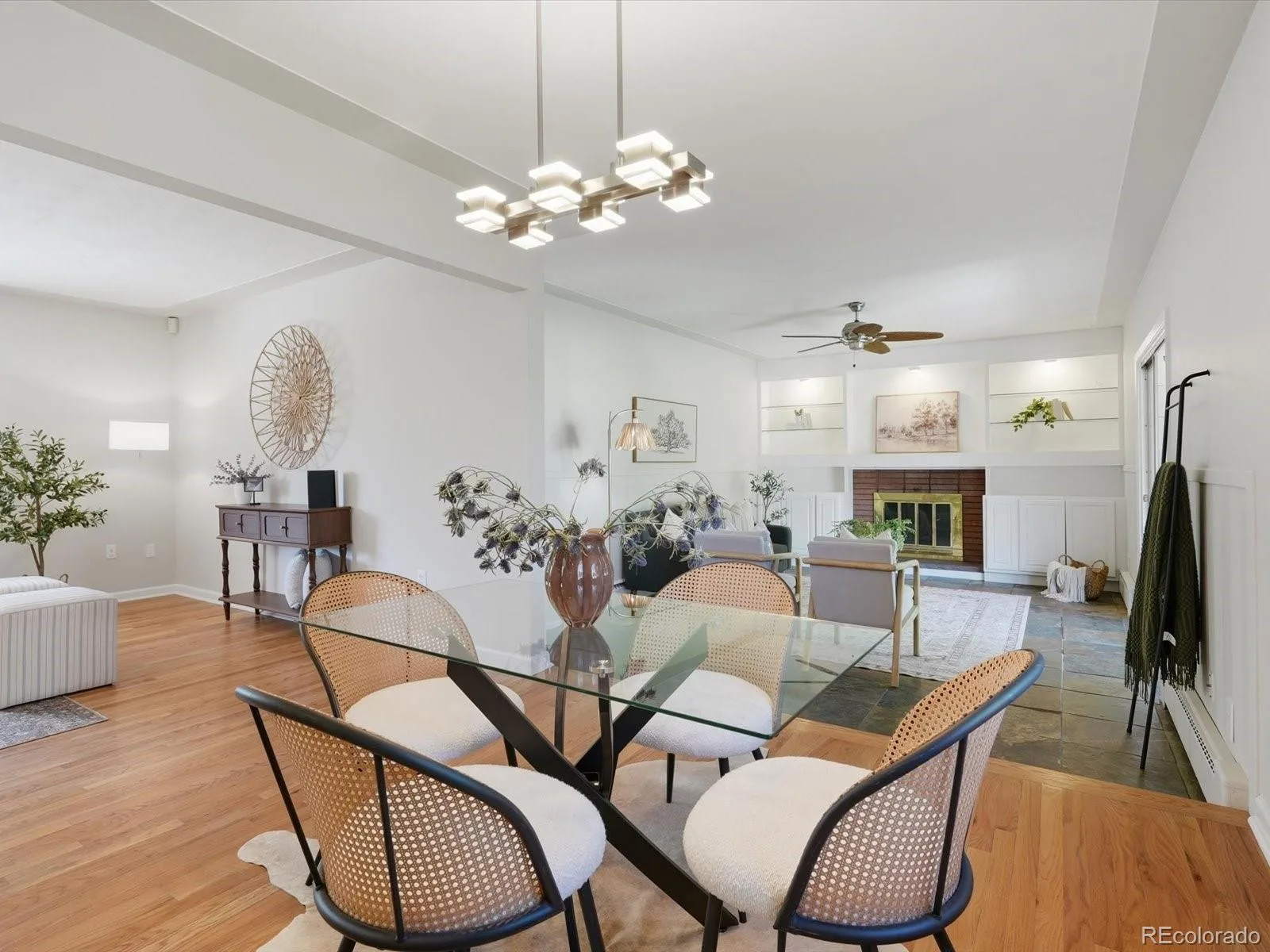 7255 W 8th Avenue Lakewood CO 80214 | MLS #REC5327243 09232026030745 1600 2