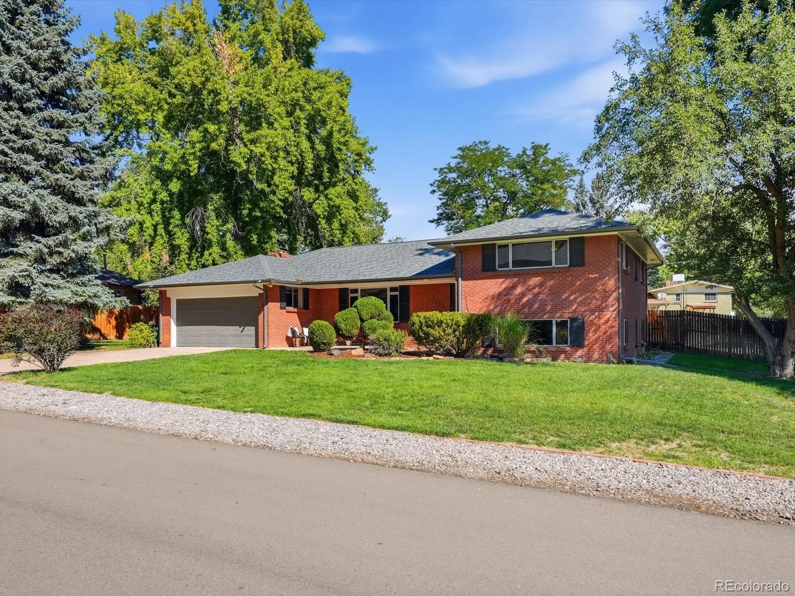 7255 W 8th Avenue Lakewood CO 80214 | MLS #REC5327243 09232026030745 1600 5