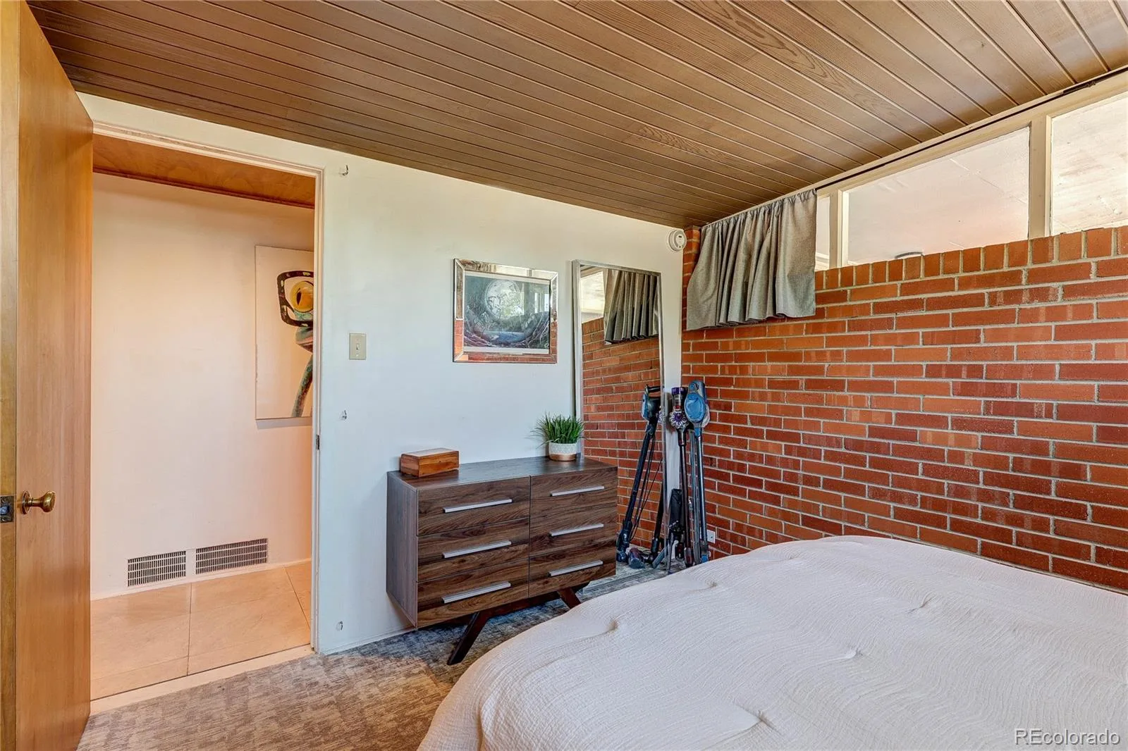 3000 S Marion Street Englewood CO 80113 MLS #REC5329068 07032026043743 1600 29