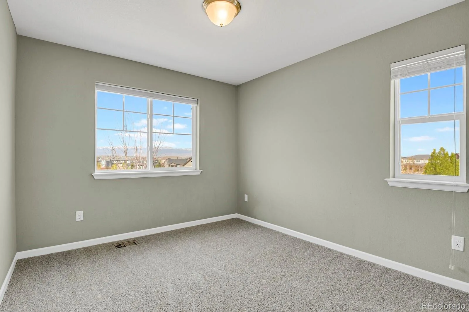 5 Sun Up Circle Erie CO 80516 | MLS #REC5331393 08132026212626 1600 24