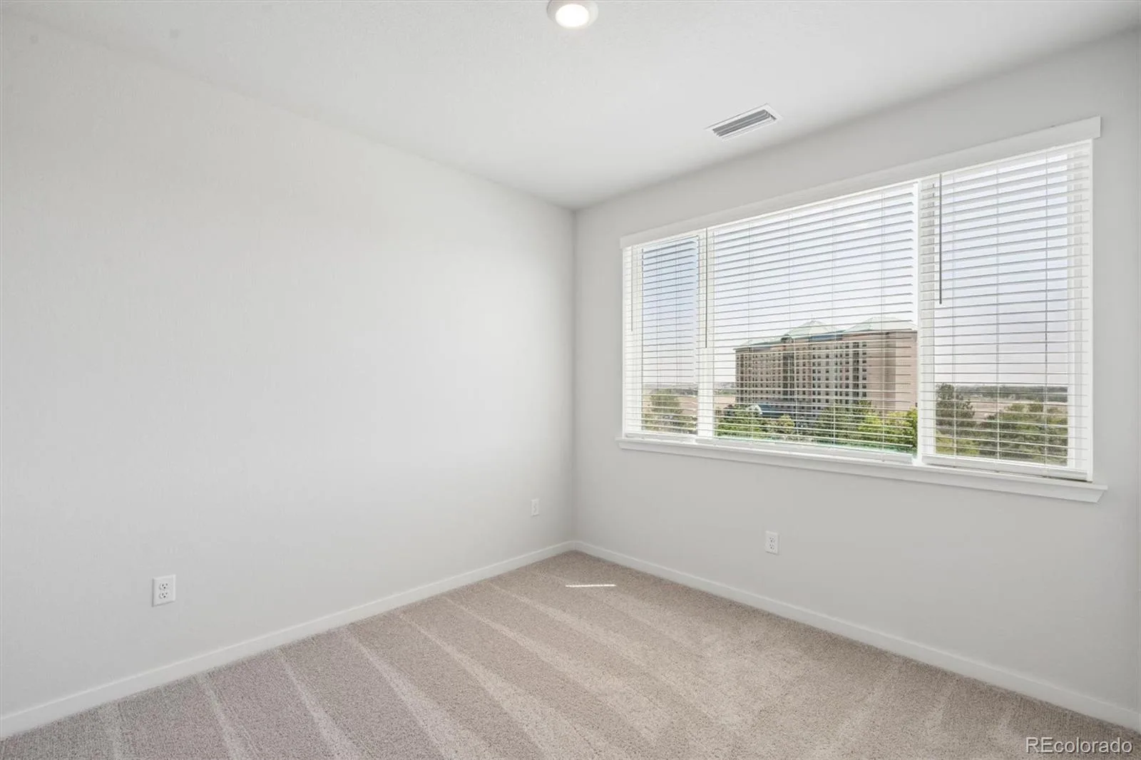 483 Interlocken Boulevard #305 Broomfield CO 80021 | MLS #REC5333242 07312026224850 1600 8