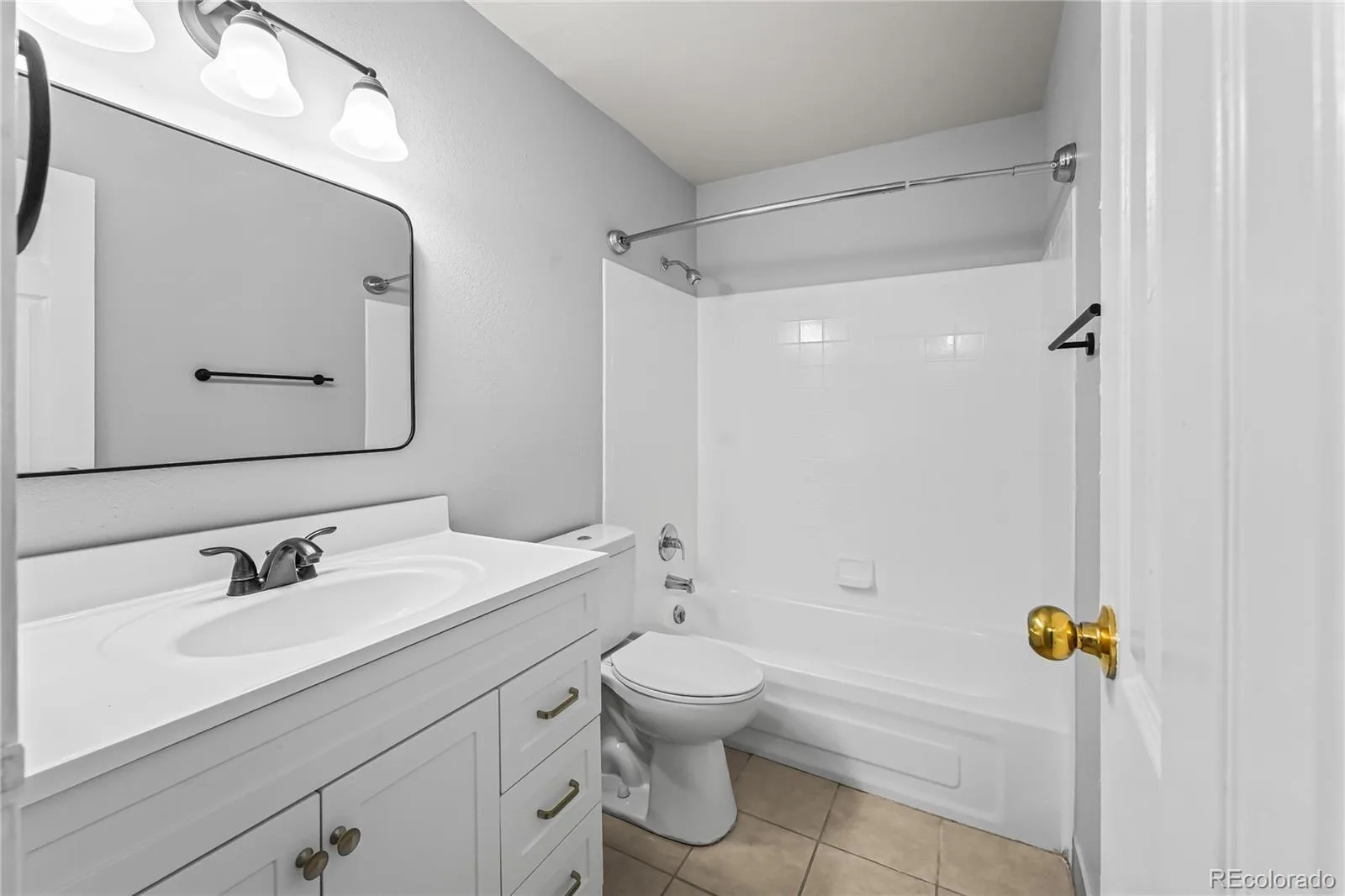 10150 E Virginia Avenue #205 #18 Denver CO 80247 | MLS #REC5334332 08142026163517 1600 13