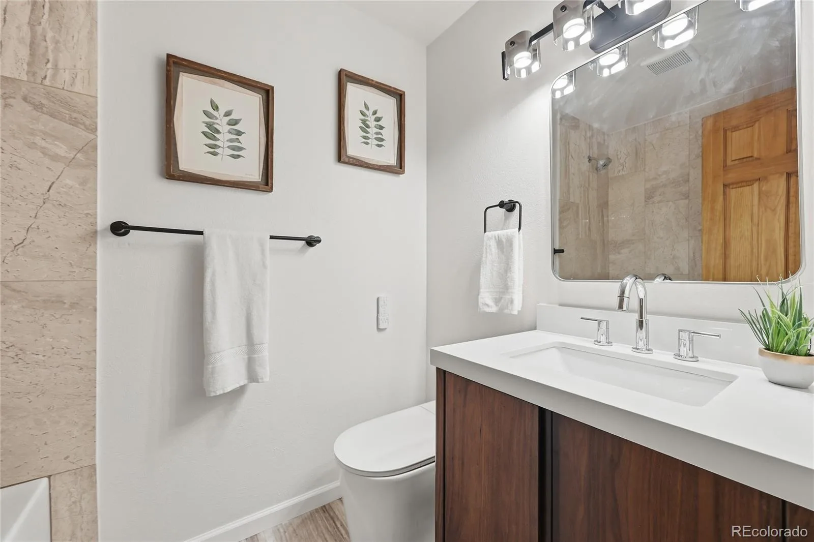 961 S Foothill Drive Lakewood CO 80228 | MLS #REC5335270 07272026155704 1600 18