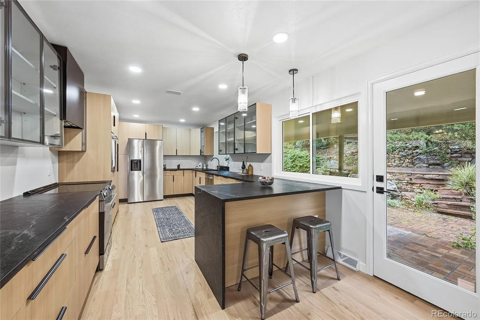 961 S Foothill Drive Lakewood CO 80228 | MLS #REC5335270 07272026155704 1600 2