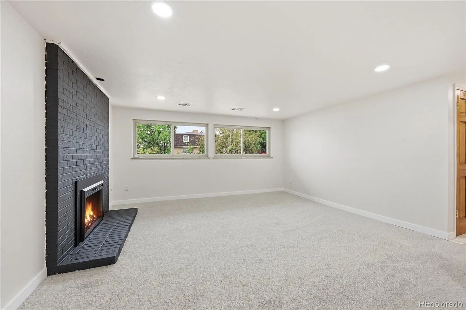 961 S Foothill Drive Lakewood CO 80228 | MLS #REC5335270 07272026155704 1600 26