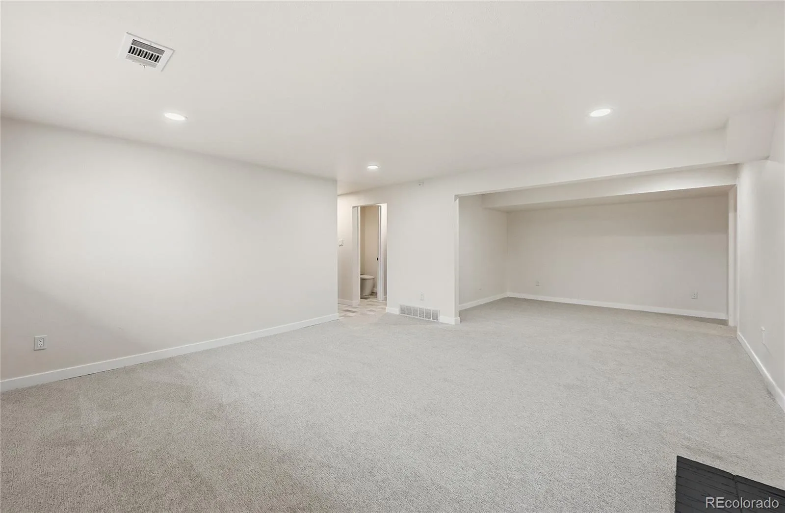 961 S Foothill Drive Lakewood CO 80228 | MLS #REC5335270 07272026155704 1600 31