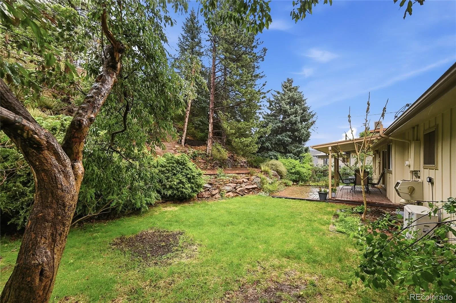 961 S Foothill Drive Lakewood CO 80228 | MLS #REC5335270 07272026155704 1600 36