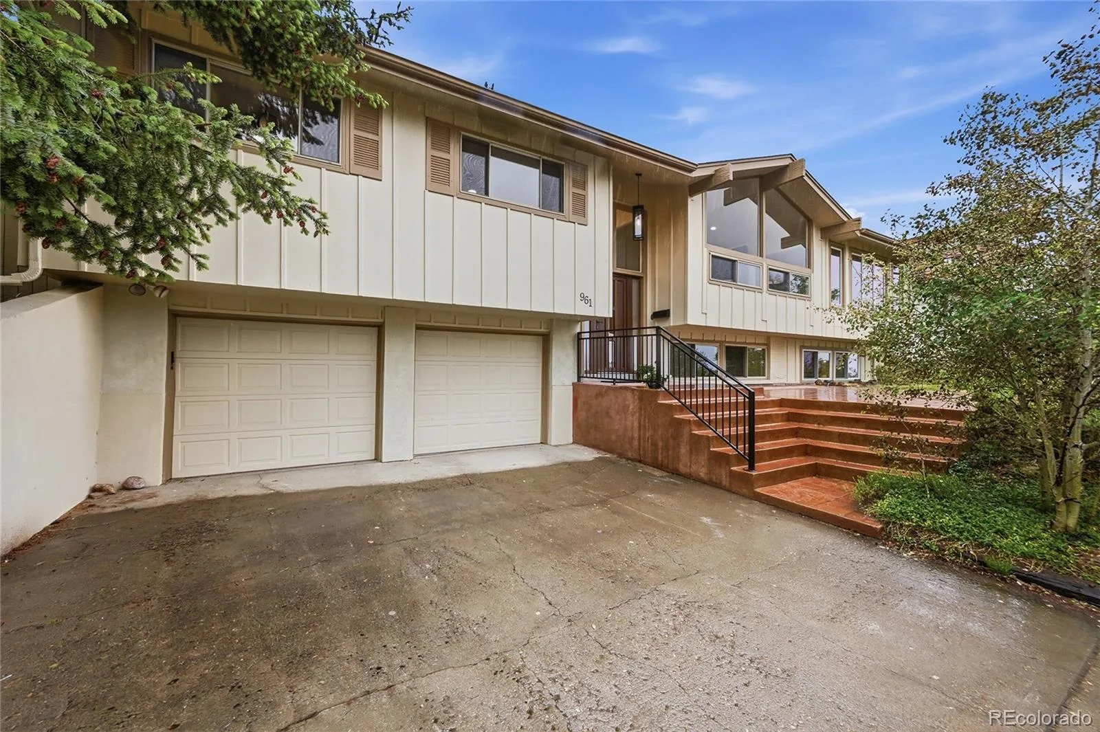 961 S Foothill Drive Lakewood CO 80228 | MLS #REC5335270 07272026155704 1600 43