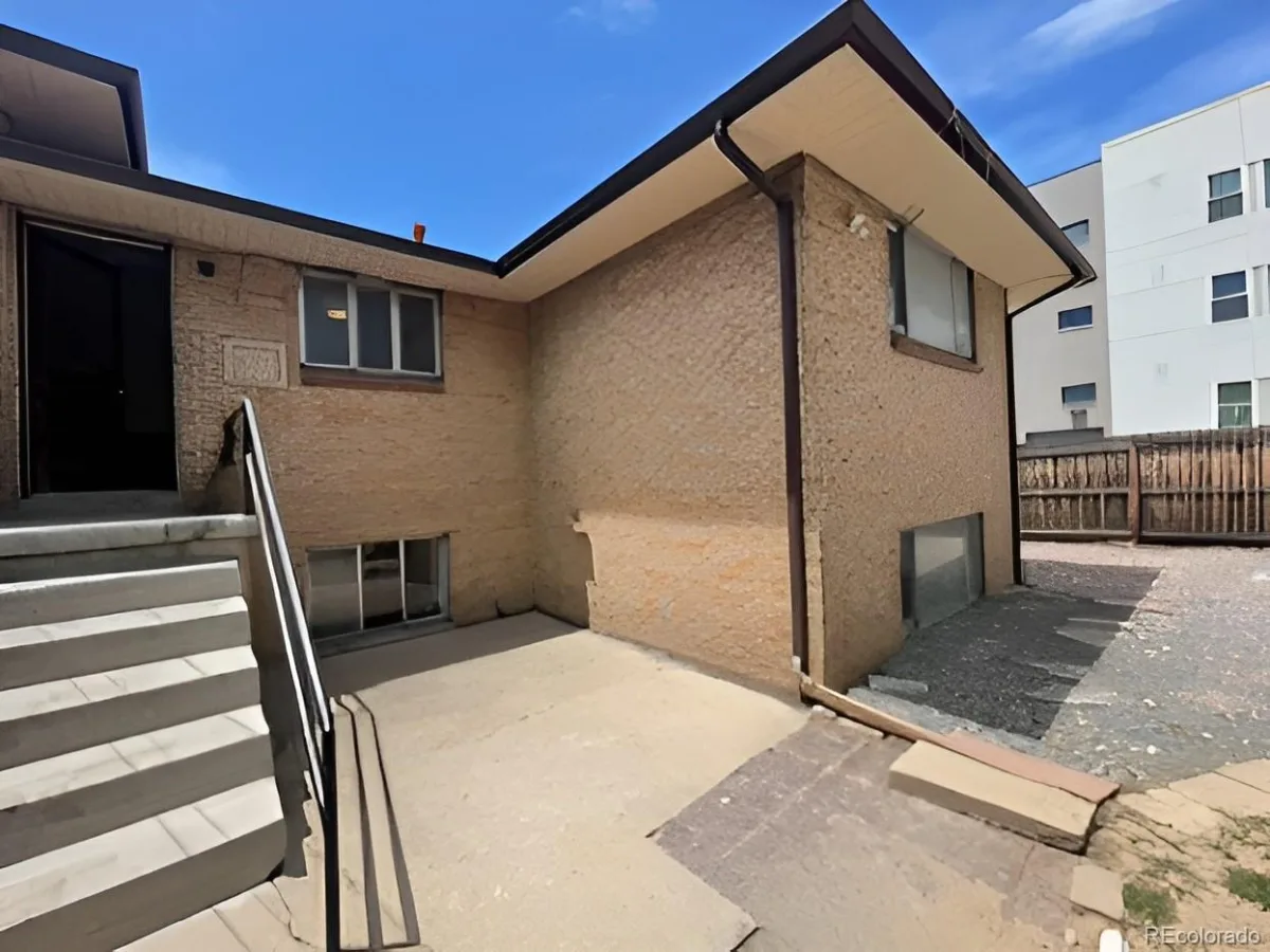 1100 S Zenobia Street Denver CO 80219 MLS #REC5335392 07122026162619 1200 21