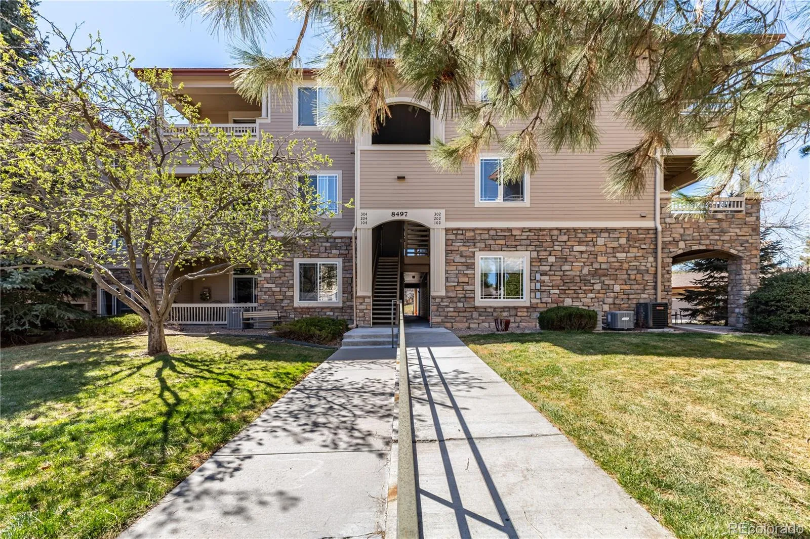 8497 S Hoyt Way #304 Littleton CO 80128 MLS #REC5336539 04072026191158 1600 0