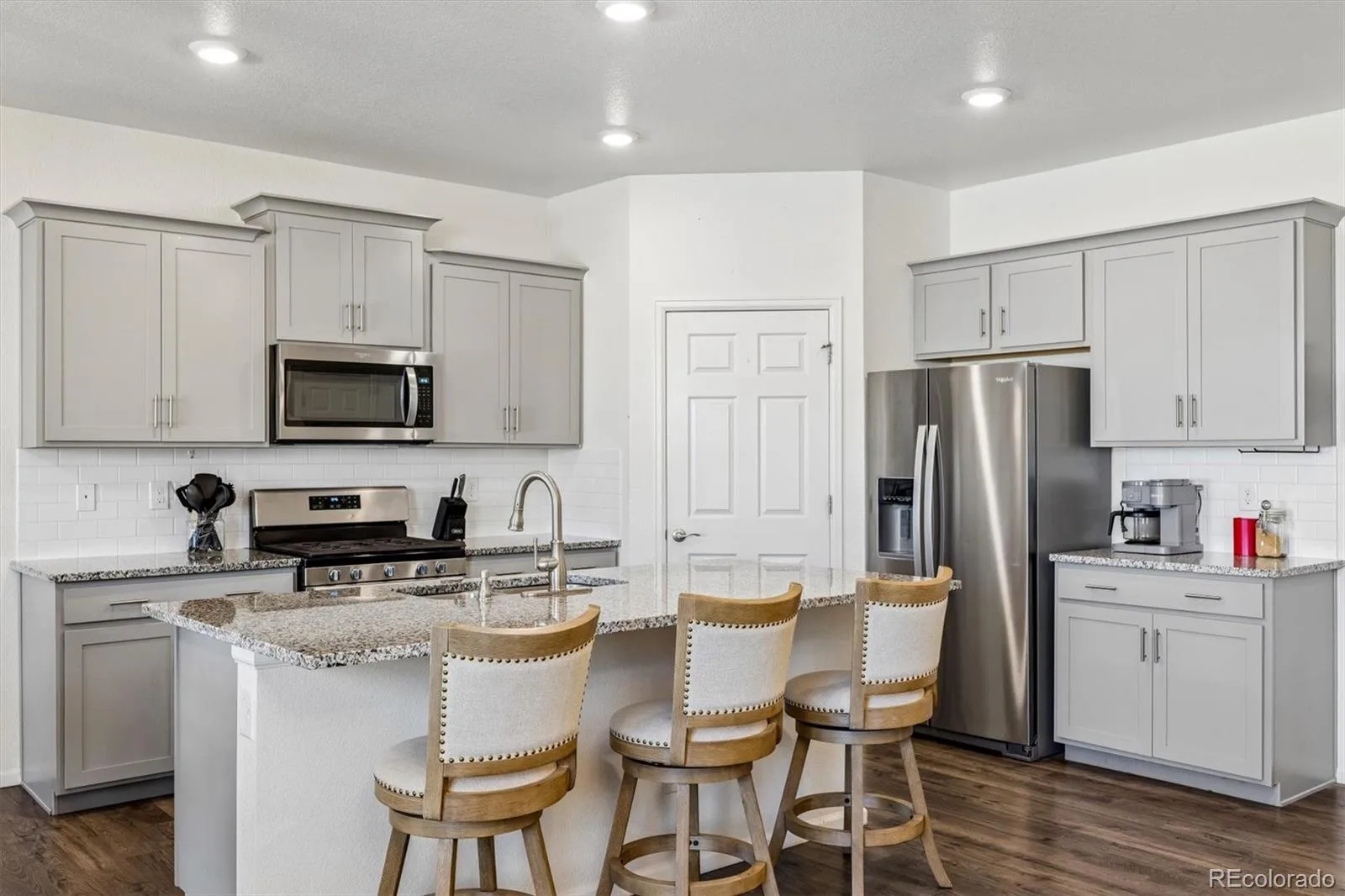5823 Plains End Court Castle Rock CO 80104 | MLS #REC5338357 08112026231621 1600 8