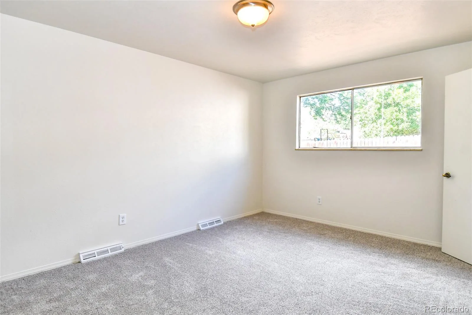6888 W Roxbury Avenue Littleton CO 80128 | MLS #REC5338715 07312026194207 1600 11
