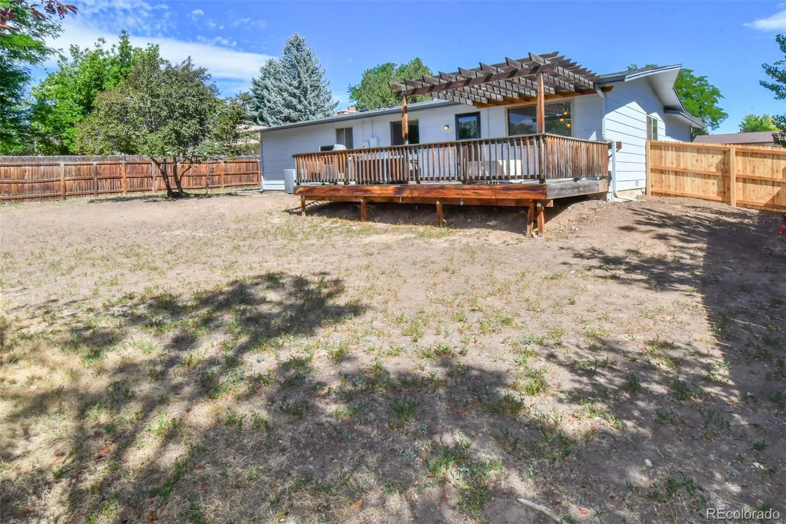 6888 W Roxbury Avenue Littleton CO 80128 | MLS #REC5338715 07312026194207 1600 30