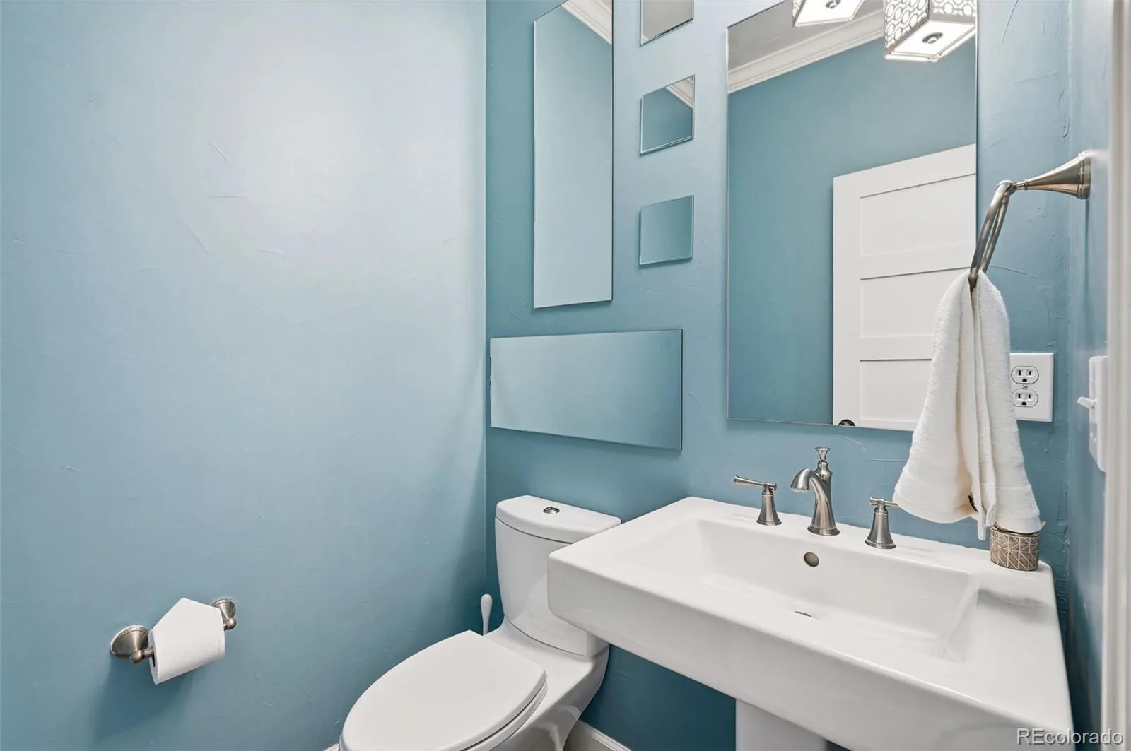 2515 S Clayton Street Denver CO 80210 MLS #REC5341548 07132026203731 1600 19