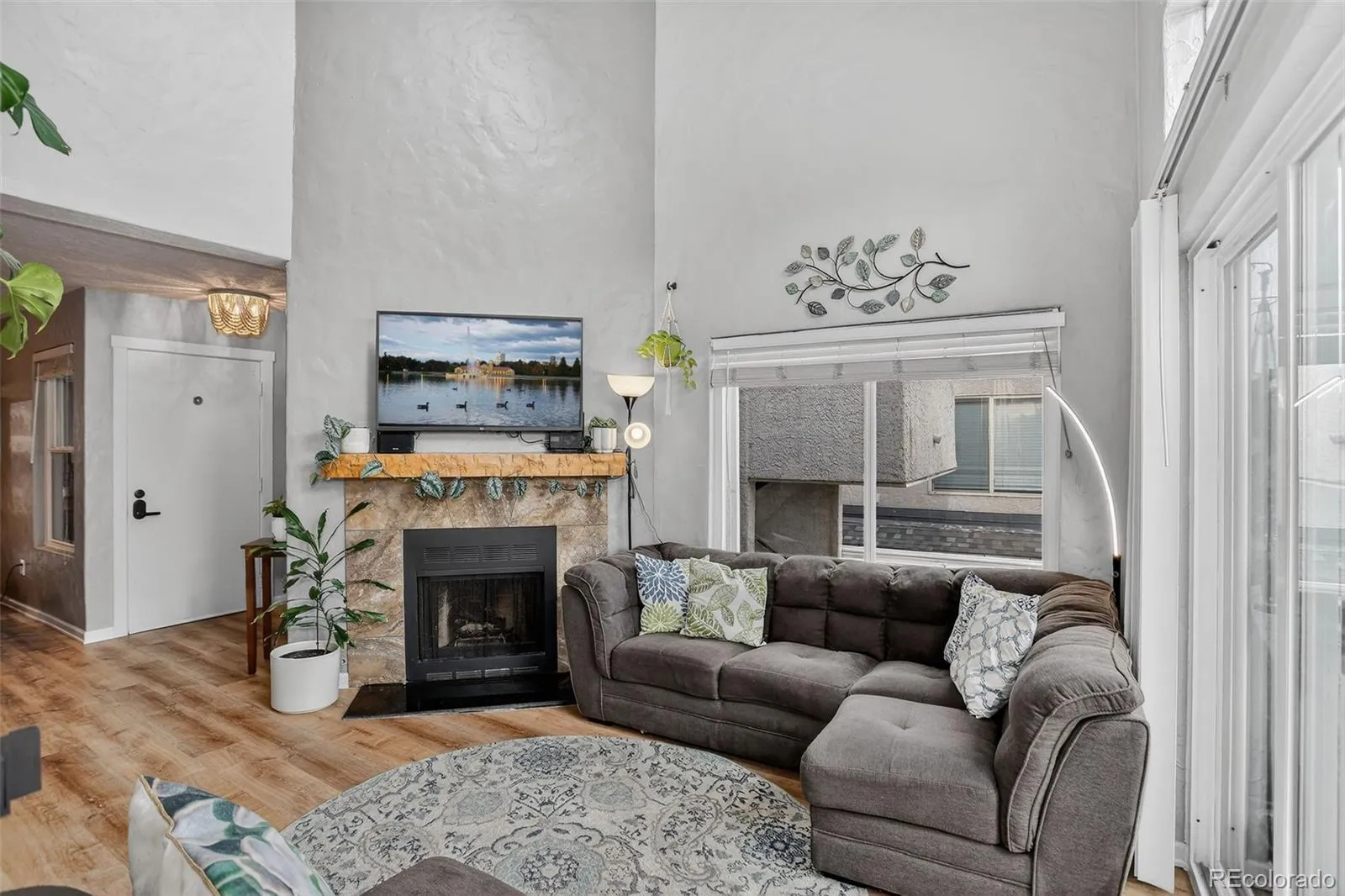 1830 Newland Court #202 Lakewood CO 80214 MLS #REC5341969 04042026005622 1600 1