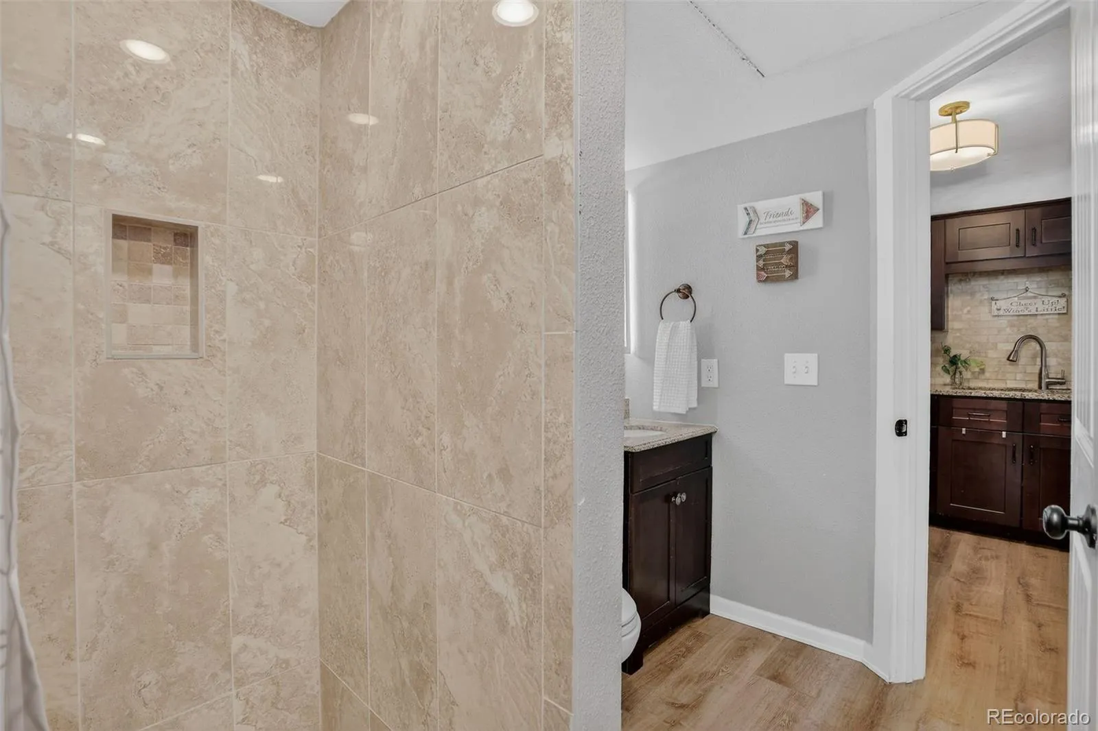 1830 Newland Court #202 Lakewood CO 80214 MLS #REC5341969 04042026005622 1600 16