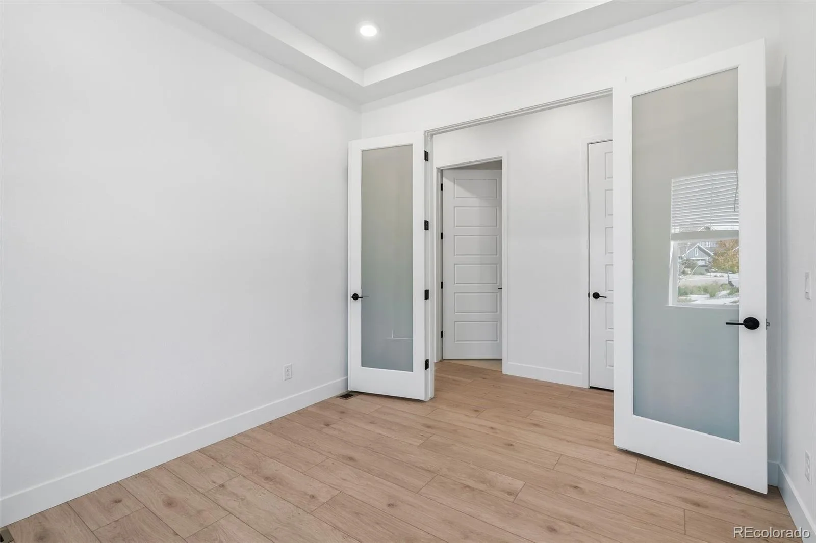 22007 E Rockinghorse Parkway Aurora CO 80016 | MLS #REC5344975 10062026233117 1600 14