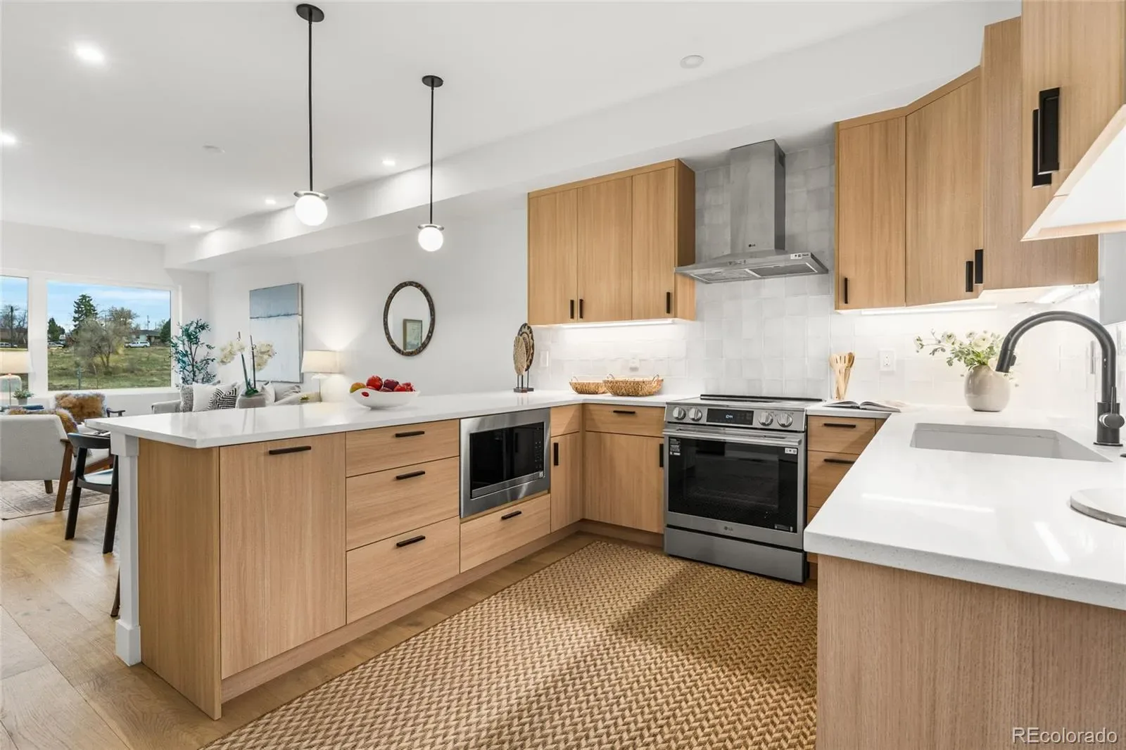 03272026032158 1600 17