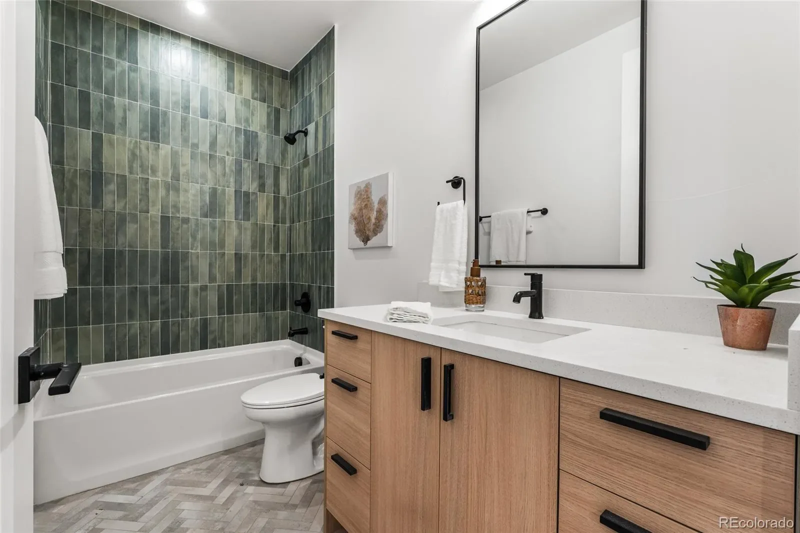 03272026032158 1600 39