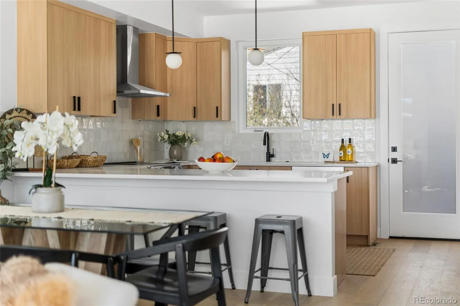 03272026032158 1600 8