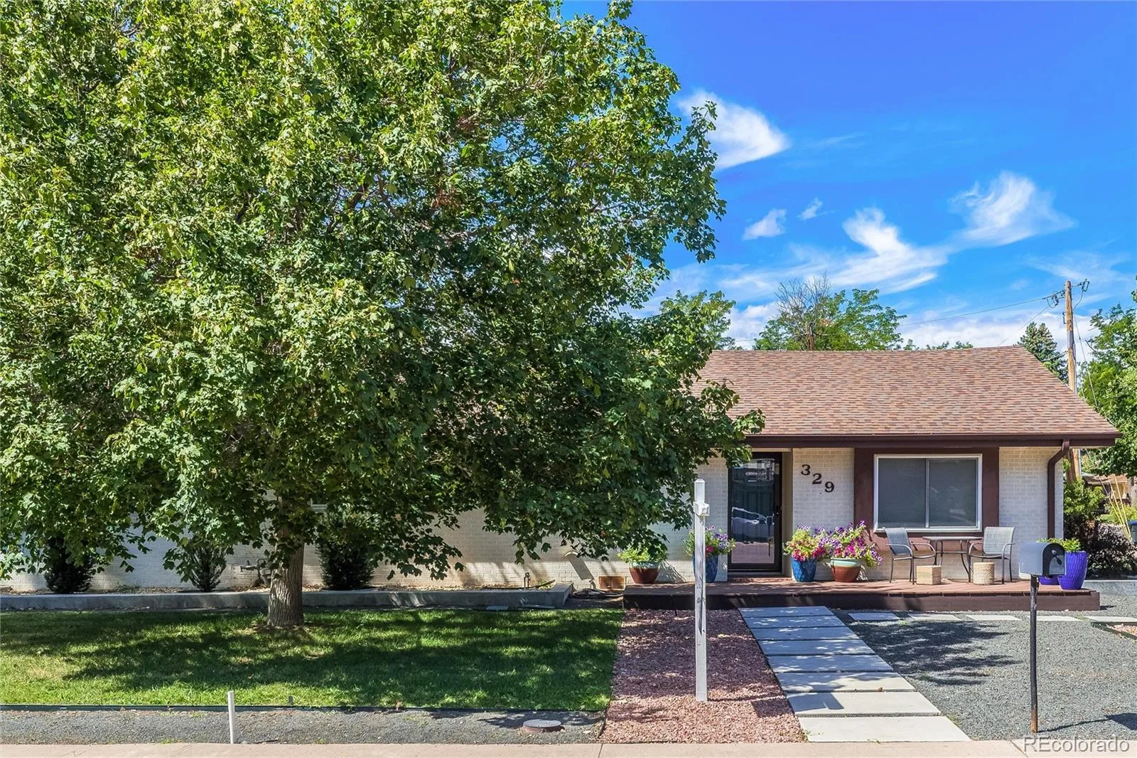 329 Pierce Street Lakewood CO 80226 | MLS #REC5347858 10152026192937 1600 2